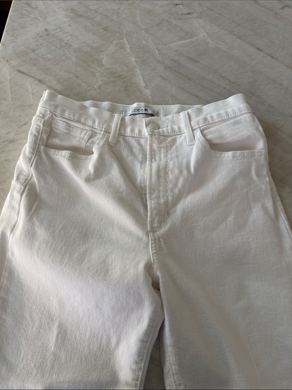 Joe's Jeans Women’s White Slim Straight Jeans